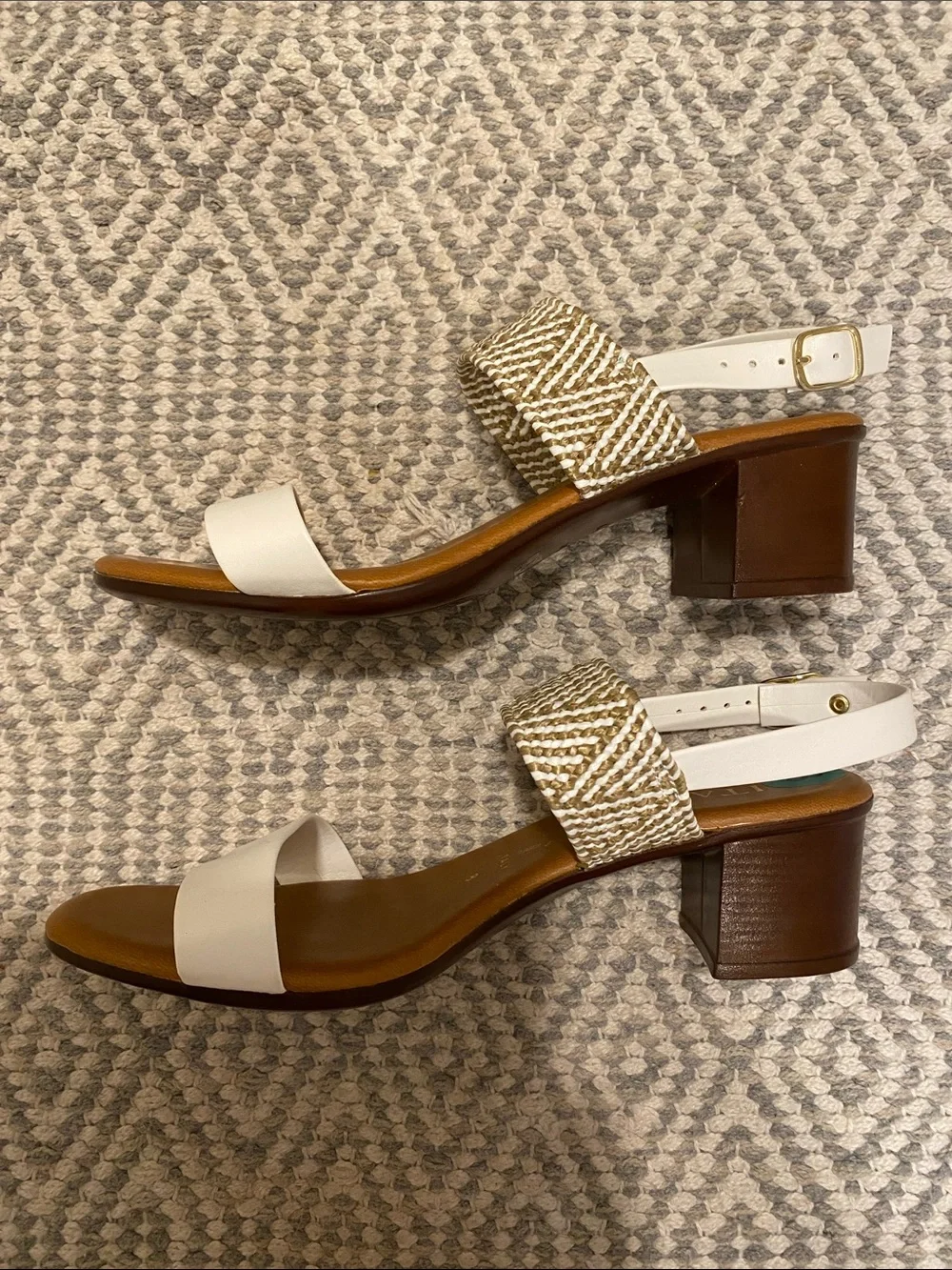 Italian Shoemakers 8 White/Tan Woven Faux Leather Heeled Sandals
